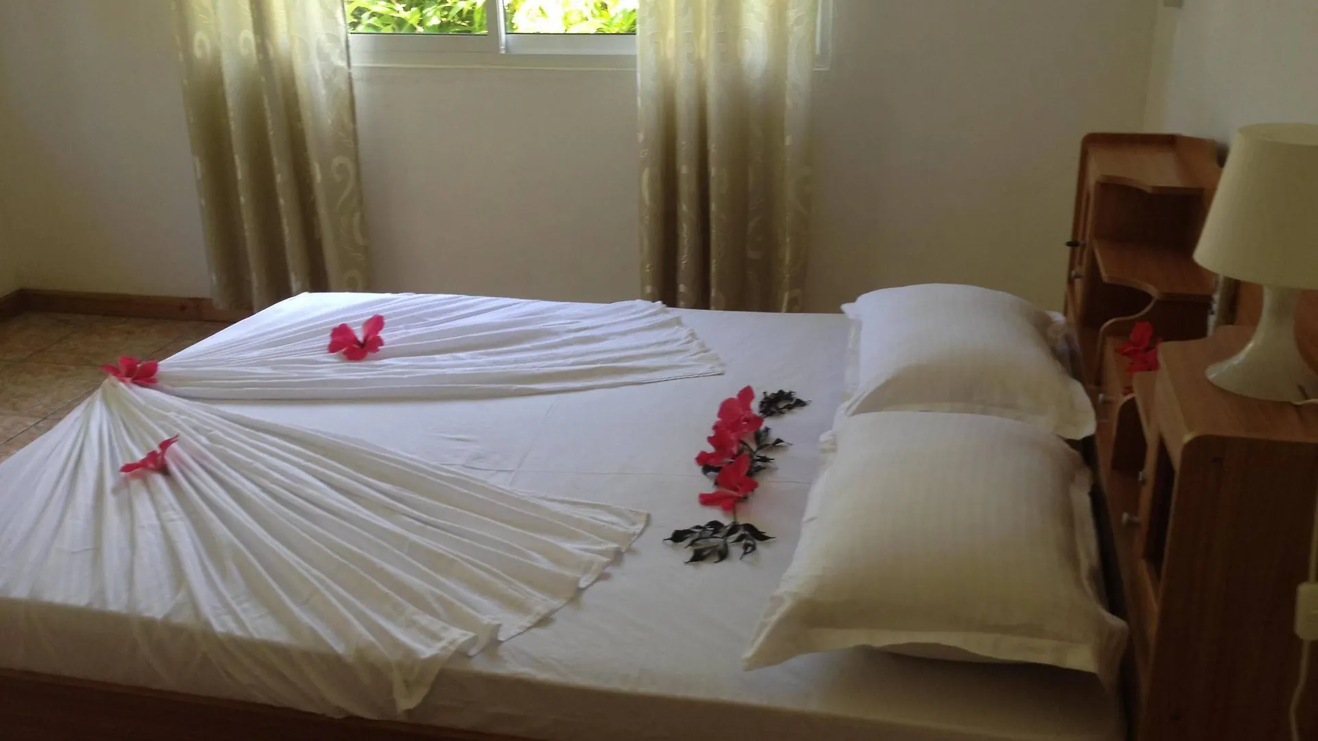 Marl Self Catering Villa Pointe La Rue Holiday home